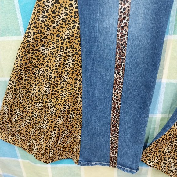 2529 Jeaniemade Size 20 Time And Tru  Stretch  Upcycled Bell-Bottoms - Picture 2 of 5